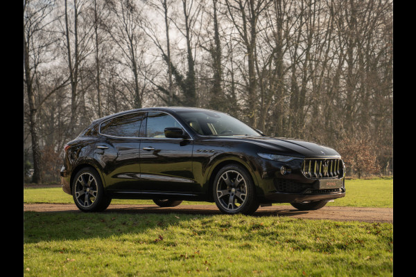 Maserati Levante 3.0 V6 D AWD GranLusso | Luchtvering | Adapt. cruise | CarPlay | Driver Assistance Pack