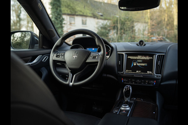 Maserati Levante 3.0 V6 D AWD GranLusso | Luchtvering | Adapt. cruise | CarPlay | Driver Assistance Pack