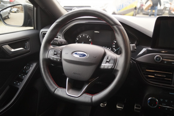 Ford Focus Wagon 1.5 EcoBoost 182pk ST Line Business -LED-ECC-