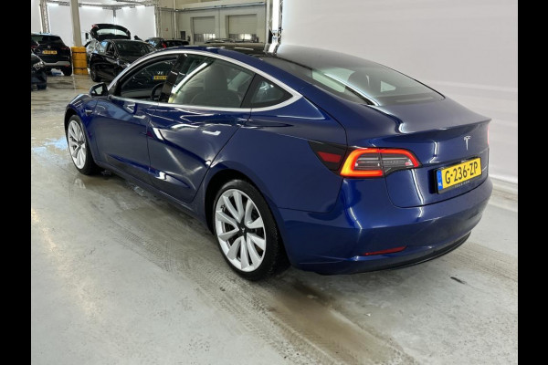 Tesla Model 3 Long Range AWD 75 kWh Trekhaak 19 inch Autopilot