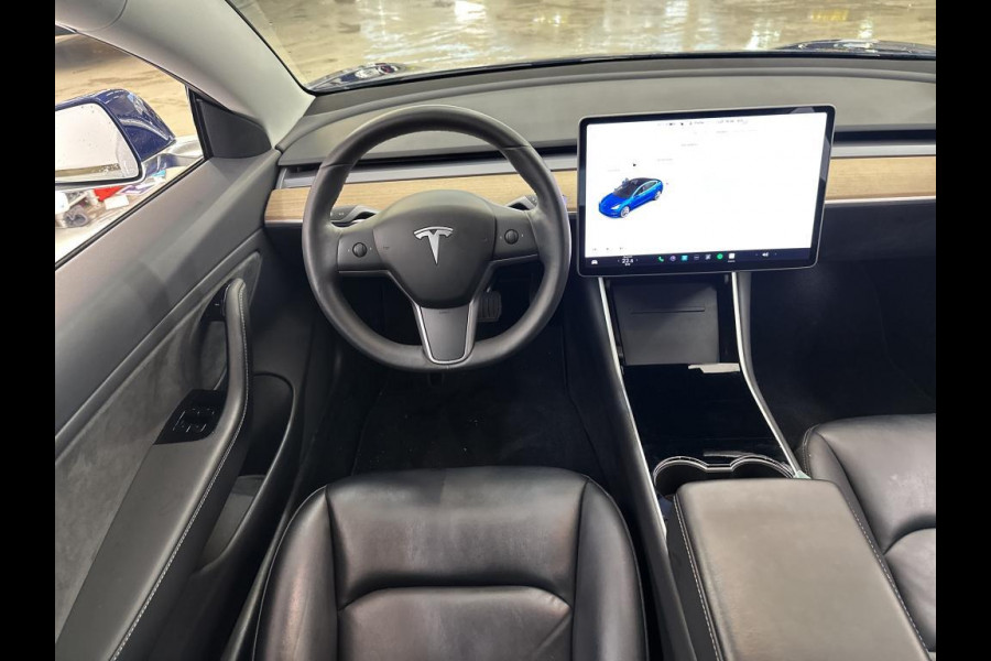 Tesla Model 3 Long Range AWD 75 kWh Trekhaak 19 inch Autopilot