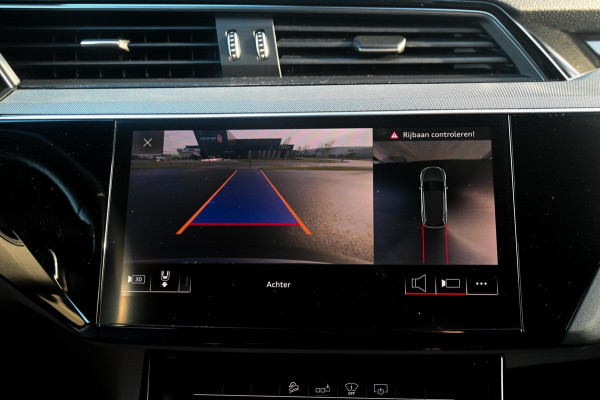 Audi e-tron 55 Quattro *Bang & Olufsen / Soft-Close / Surround-View / Panorama / Head-up Display / Standkachel*