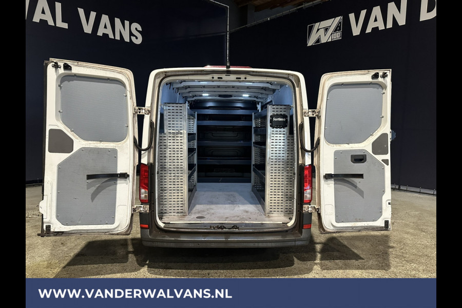 Volkswagen Crafter 2.0 TDI 141pk L3H2 L2H1 Euro6 Airco | Camera | Apple Carplay | Android Auto Parkeersensoren, Bijrijdersbank