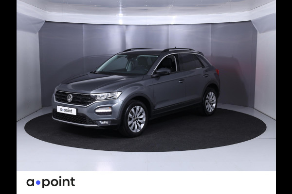 Volkswagen T-Roc 1.0 TSI Style 115 pk | Navigatie | Parkeersensoren | Adaptieve cruise control | Spiegel pakket |