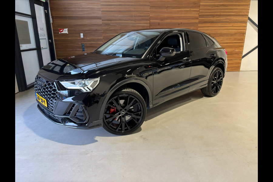 Audi Q3 Sportback 45 TFSI e S Line Black Edition | BTW | Matrix Led | Virtual | 21inch | Dealer onderhouden | 2 Jaar Garantie |