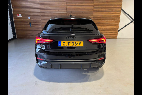 Audi Q3 Sportback 45 TFSI e S Line Black Edition | BTW | Matrix Led | Virtual | 21inch | Dealer onderhouden | 2 Jaar Garantie |