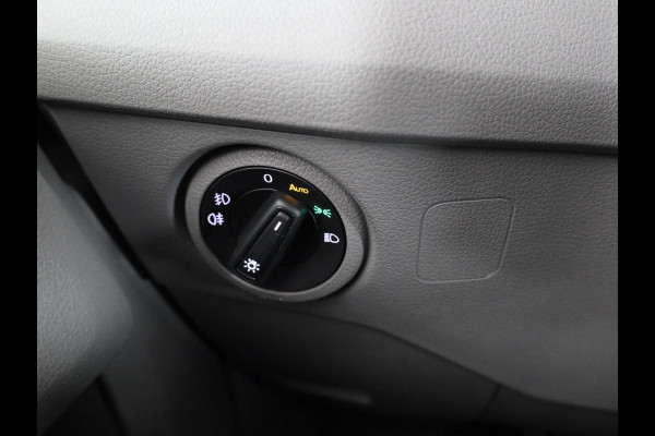 Volkswagen Crafter 35 2.0 TDI L3H3 Highline EURO6 140PK TREKHAAK | NAVI | CAMERA | ALARM