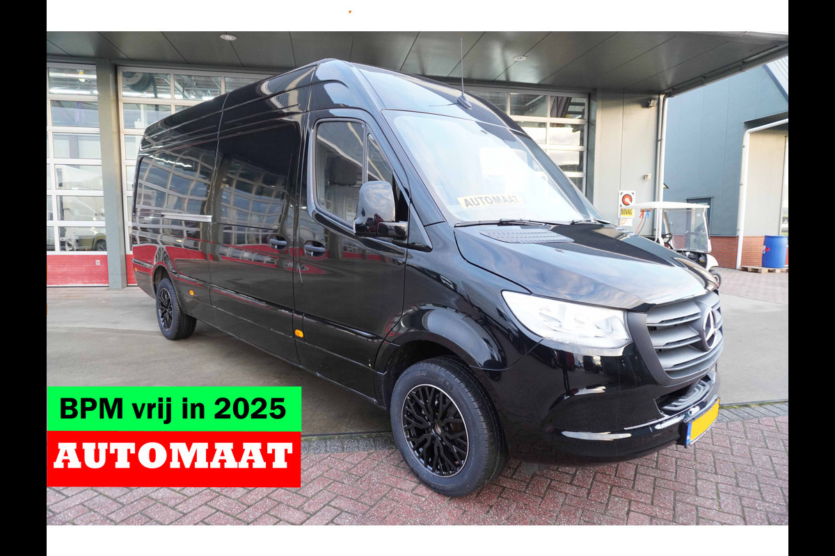 Mercedes-Benz Sprinter 317CDI 170PK L3H2 RWD Automaat Bumpers in de kleur Nr. V105 | Airco | Navi | Cruise | Camera | All season | LM velgen