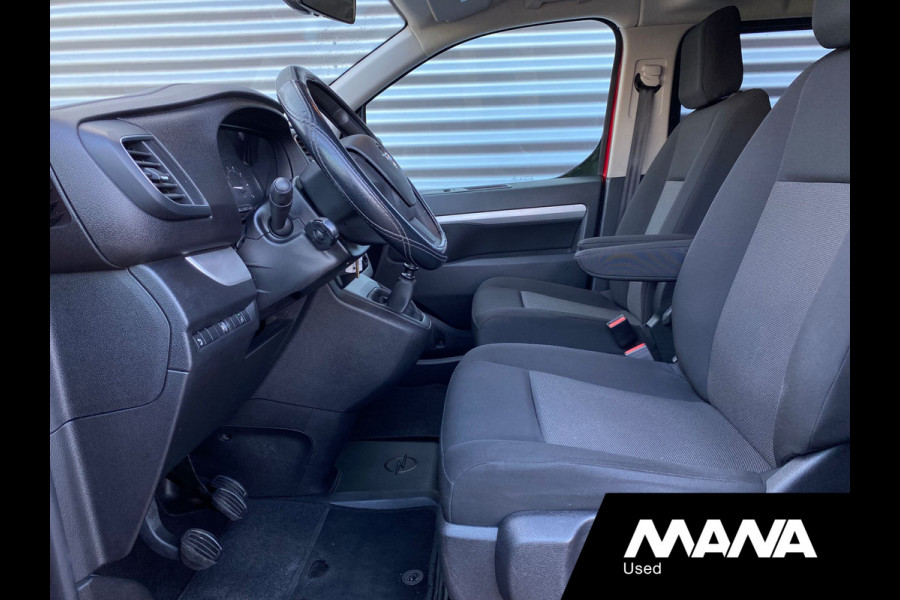 Opel Vivaro 2.0 CDTI L3H1 DC Edition Airco Cruise-Control Bluetooth Trekhaak Sensoren 12V Dodehoek-Assistent Laadruimtebekleding