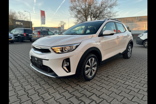 Kia Stonic 1.0 T-GDi MHEV DynamicLine AUTOMAAT (BOVAG/RIJKLAARPRIJS)