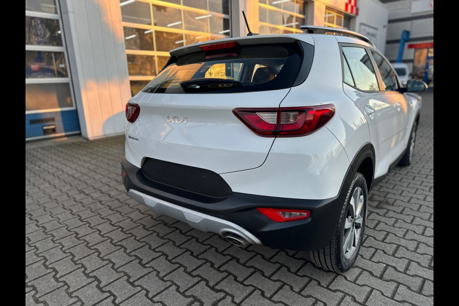 Kia Stonic 1.0 T-GDi MHEV DynamicLine AUTOMAAT (BOVAG/RIJKLAARPRIJS)