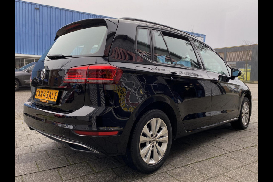 Volkswagen Golf Sportsvan 1.0 TSI Comfortline - AUTOMAAT I Navigatie I Airco I PDC/ Achteruitrij camera I Sport velgen