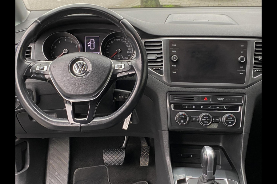 Volkswagen Golf Sportsvan 1.0 TSI Comfortline - AUTOMAAT I Navigatie I Airco I PDC/ Achteruitrij camera I Sport velgen