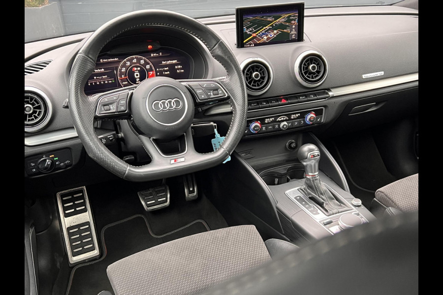 Audi A3 Sportback 2.0 TFSI S3 quattro Pro Line Plus Navi,Schuifdak,Virtual Cockpit,Camera,Clima,19" LM Velgen,Dealer Onderhouden,APK tot 10-2025