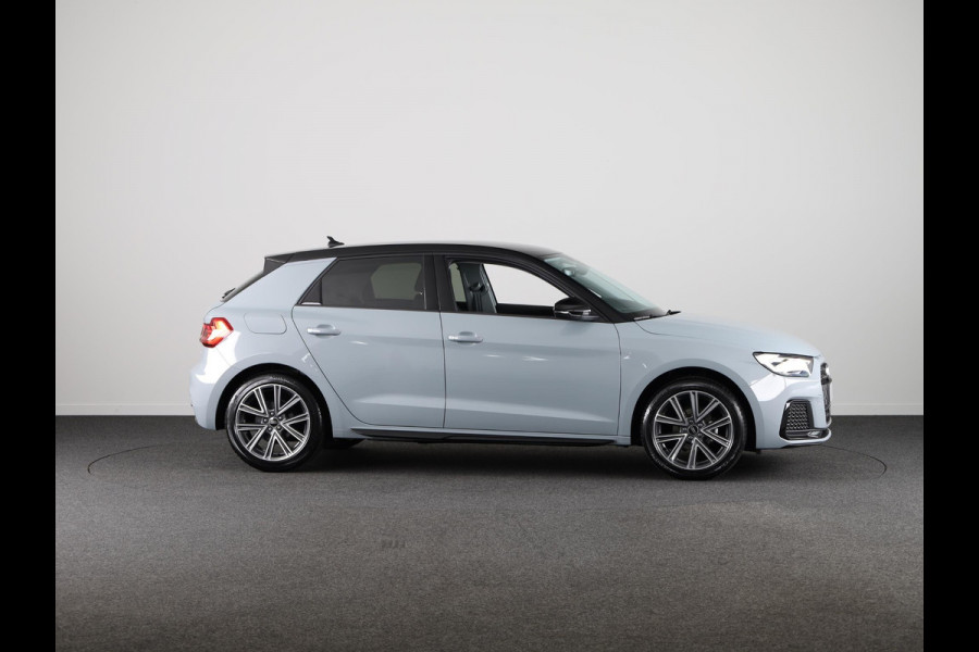 Audi A1 Advanced edition 25 TFSI 70 kW / 95 pk Sportback 7 Ledverlichting voor en achterzijde, optiekpakket zwart, privacy glas