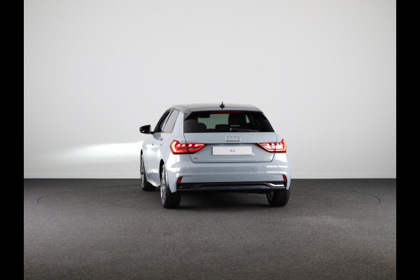 Audi A1 Advanced edition 25 TFSI 70 kW / 95 pk Sportback 7 Ledverlichting voor en achterzijde, optiekpakket zwart, privacy glas