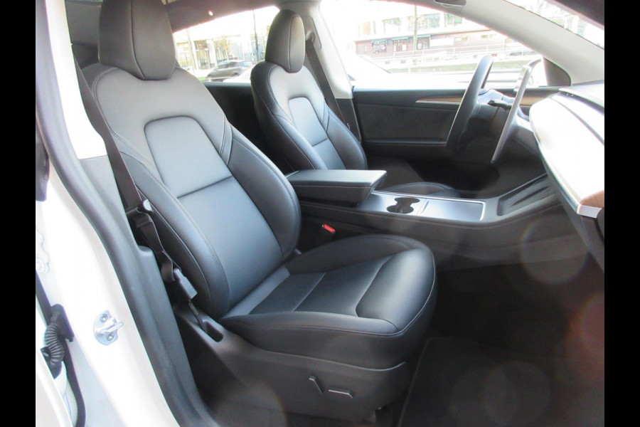 Tesla Model Y Long Range AWD 75 kWh Inclusief BTW