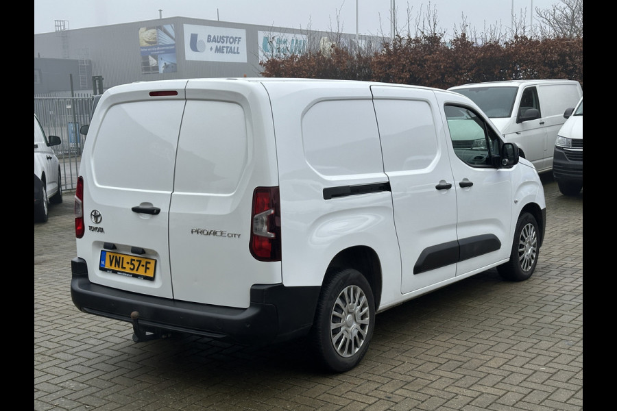 Toyota PROACE CITY Long L2 102PK 1.5 D-4D **BPM VRIJ**EURO6 Navigatiesysteem/trekhaak/cruise control