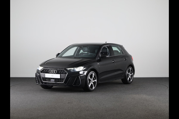 Audi A1 S Edition 25 TFSI 70 kW / 95 pk Sportback 7 versn. MMI navigatie Plus, Optiekpakket zwart Plus, Achteruitrijcamera, Stoelverwarming voorin