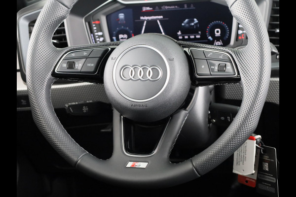 Audi A1 S Edition 25 TFSI 70 kW / 95 pk Sportback 7 versn. MMI navigatie Plus, Optiekpakket zwart Plus, Achteruitrijcamera, Stoelverwarming voorin