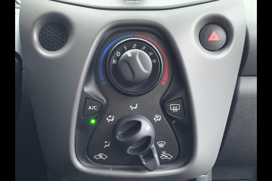 Peugeot 108 1.0 e-VTi Active / Airco / Bluetooth / NED-108 / 1e Eigenaar / Peugeot dealer onderhouden
