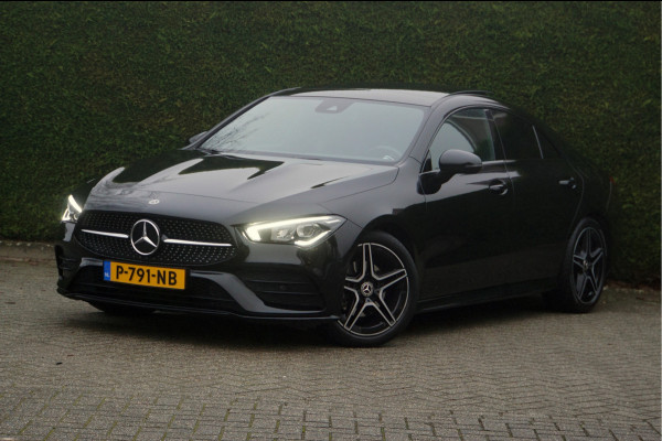 Mercedes-Benz CLA-Klasse CLA 180 AMG line Night | Panorama Sfeer Trekhaak Carplay