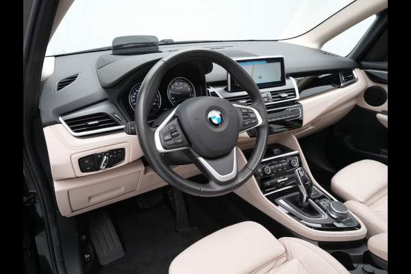 BMW 2 Serie Active Tourer 218i 140pk Automaat High Executive Edition Panorama Navigatie Led Stoelverwarming 39