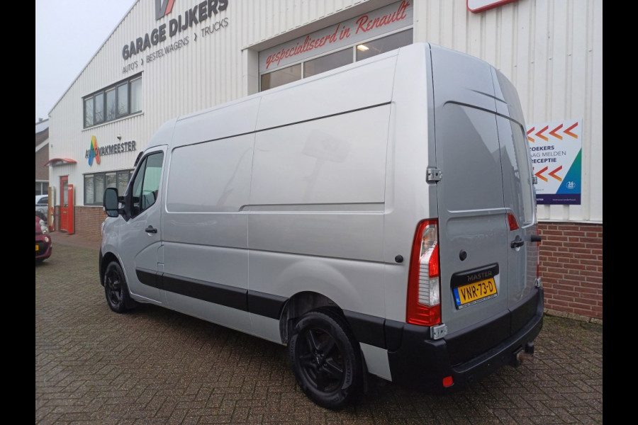 Renault Master Red Edition150-35 L2H2 Special Volle bus!! 3500 Kg Trekgewicht