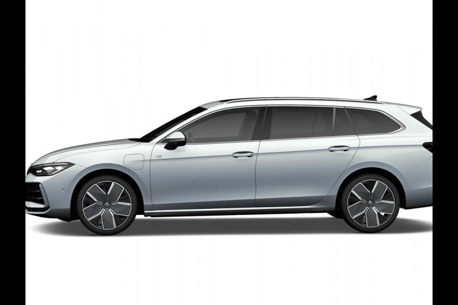 Volkswagen Passat Variant R-Line-Edition 1.5 eHybrid 150 kW / 204 pk Variant