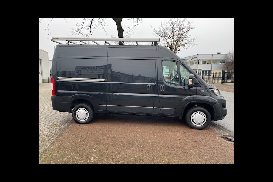 Fiat Ducato 30 2.3 120pk MultiJet L2 H2 Airco/ECC,Navigatie,Camera,Imperiaal