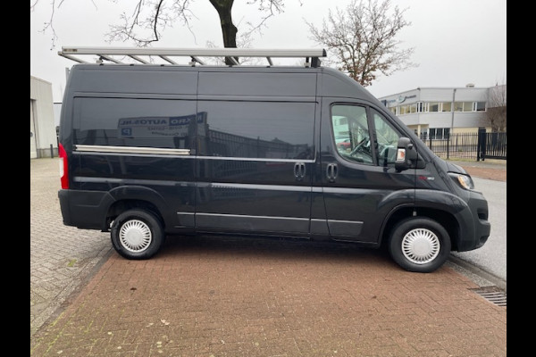 Fiat Ducato 30 2.3 120pk MultiJet L2 H2 Airco/ECC,Navigatie,Camera,Imperiaal