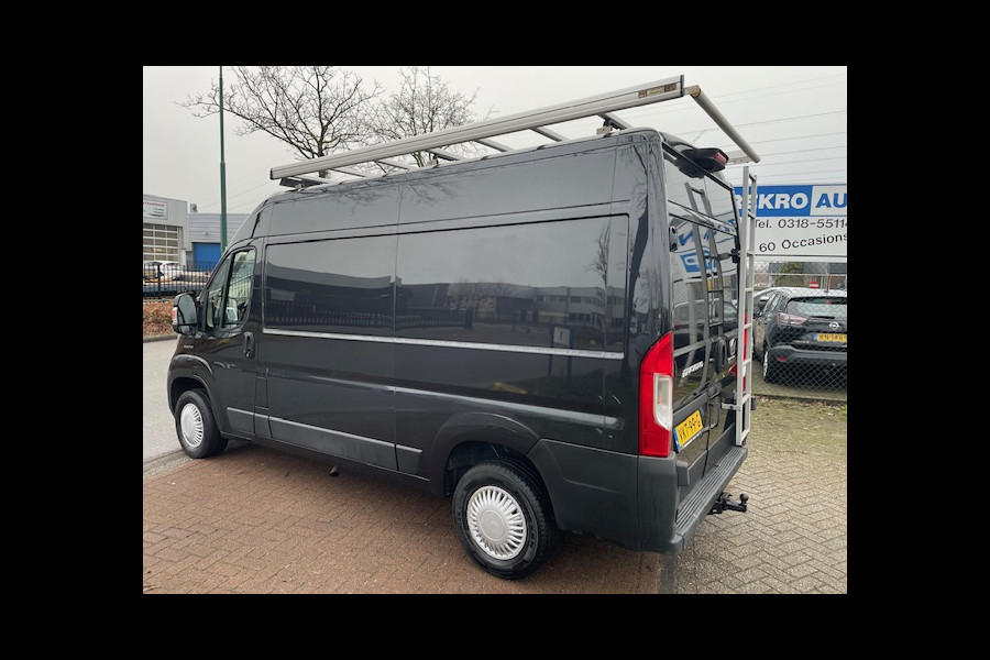 Fiat Ducato 30 2.3 120pk MultiJet L2 H2 Airco/ECC,Navigatie,Camera,Imperiaal