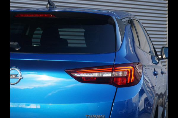 Opel Grandland X 1.2 Turbo Business Executive