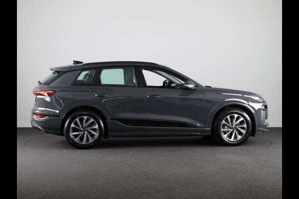 Audi Q6 Advanced edition e-tron perf 225kW/306pk 100Kwh Ha Tech Plus pakket, sportstoelen met leder, omgevingscamera's, adaptive cruisecontrol, verwarmbare voor en achterstoelen