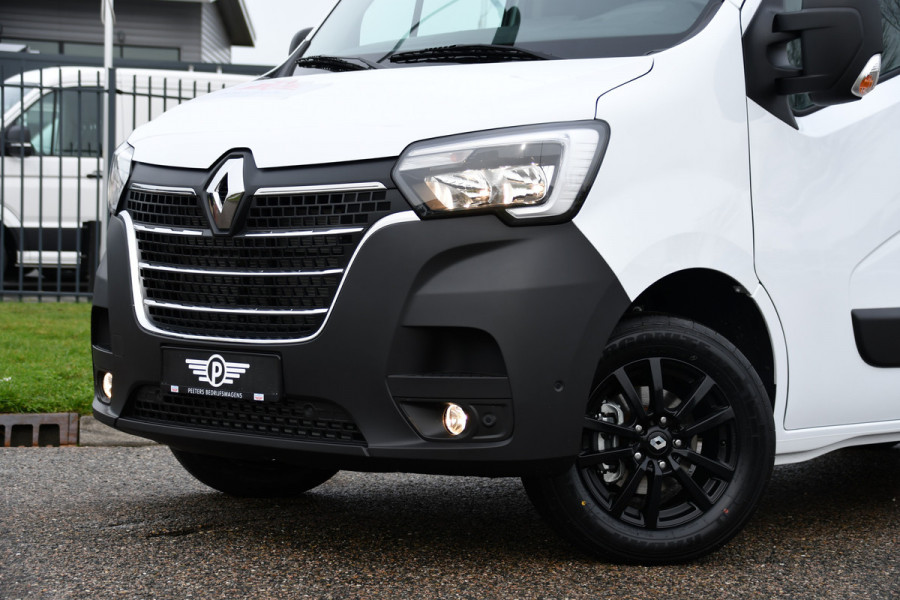 Renault Master T35 2.3 dCi 135 L2H2 Energy Black & White Edition Camera, Cruise, Carplay, Mutlimedia, 135 PK, NAVI, PDC