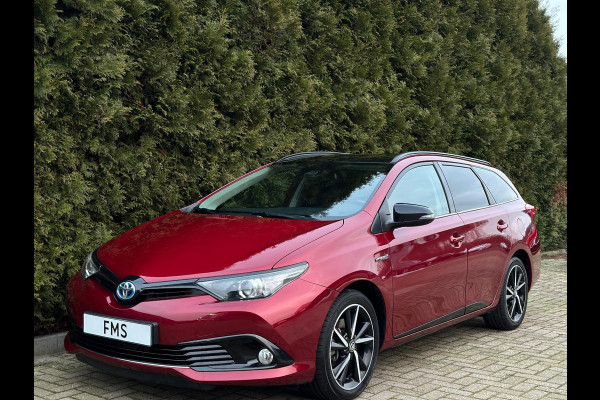 Toyota Auris Touring Sports 1.8 Hybrid Executive Camera