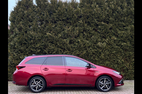 Toyota Auris Touring Sports 1.8 Hybrid Executive Camera