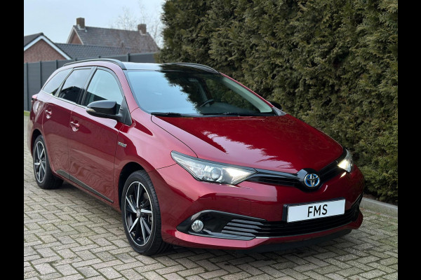 Toyota Auris Touring Sports 1.8 Hybrid Executive Camera