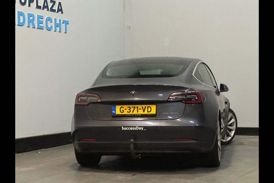 Tesla Model 3 Long Range AWD 75 kWh  TREKHAAK