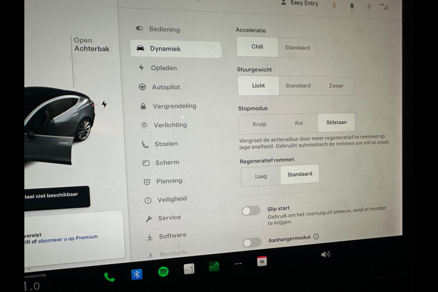 Tesla Model 3 Long Range AWD 75 kWh  TREKHAAK