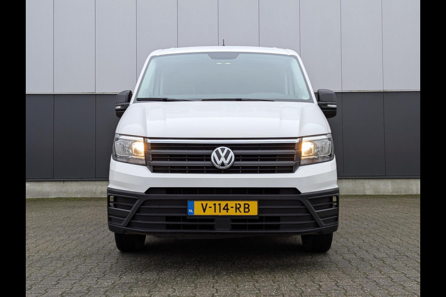 Volkswagen Crafter 30 2.0 TDI 102PK L2H1 TREKHAAK CRUISE AIRCO 3 PERSONEN