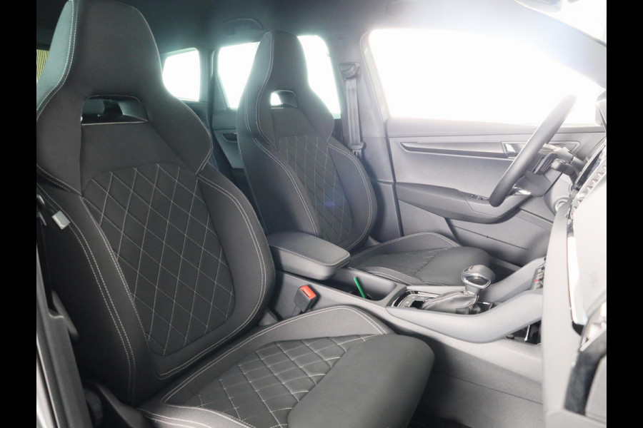 Škoda Karoq 1.5 TSI ACT Sportline Business 150pk | Navigatie | Verwarmbare voorstoelen | Matrix Led koplampen | 18 inch Lichtmetalen velgen