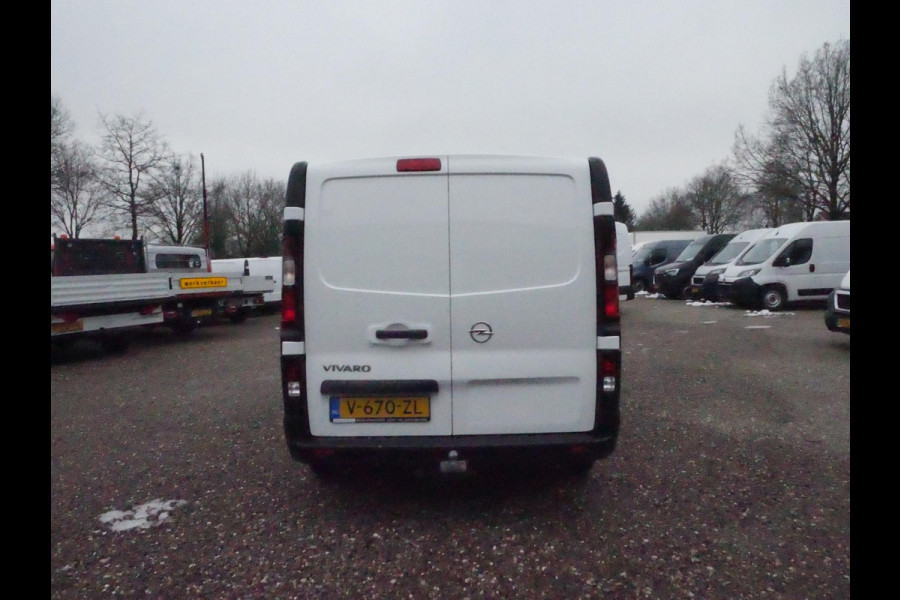 Opel Vivaro 1.6 CDTI 95PK, L2H1, Dubbel Cabine, Airco Opel Vivaro 1.6 CDTI L2H1 DC Selection