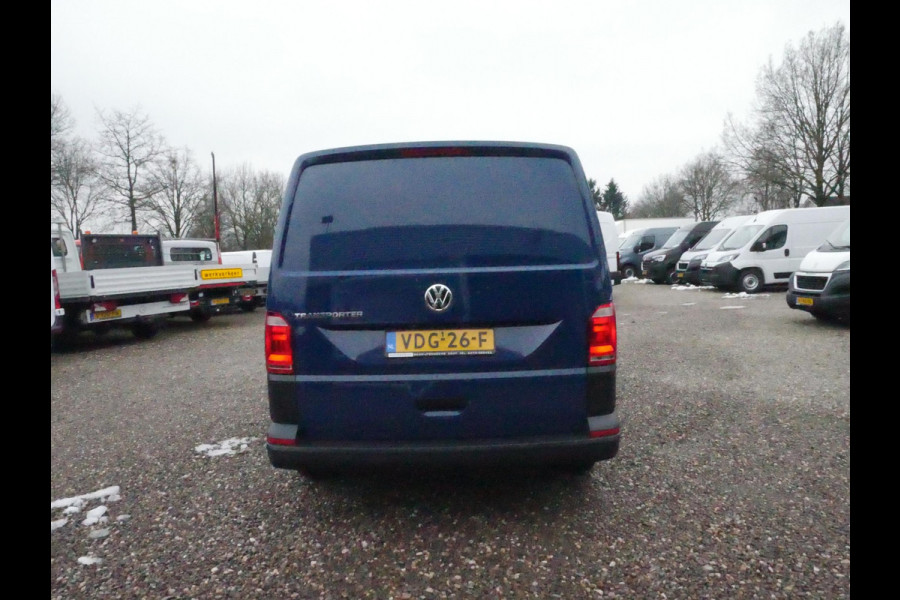 Volkswagen Transporter 2.0 TDI 100PK, L2H1, Dubbel Cabine, Airco