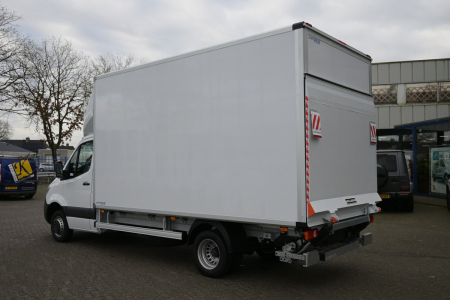 Mercedes-Benz Sprinter 517 CDI L3 Bakwagen met laadklep BPM vrij Geveerde stoel, MBUX 10.25, Led Koplampen Levering 04-2025