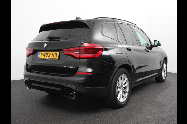 BMW X3 xDrive30e Plug in Hybride Advantage Automaat | Navigatie | Climate Control | Adaptive Cruise Control |Head up display | Led | Dab | Parkeer sensoren V+A | Stoelverwarming | Camera