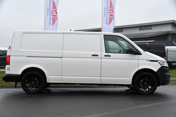 Volkswagen Transporter 2.0 TDI L2H1 30 Black & White Edition Cruise, Carplay, 2 x Schuifdeur, Sensoren, Automaat, 150PK,  LED, UNIEK!