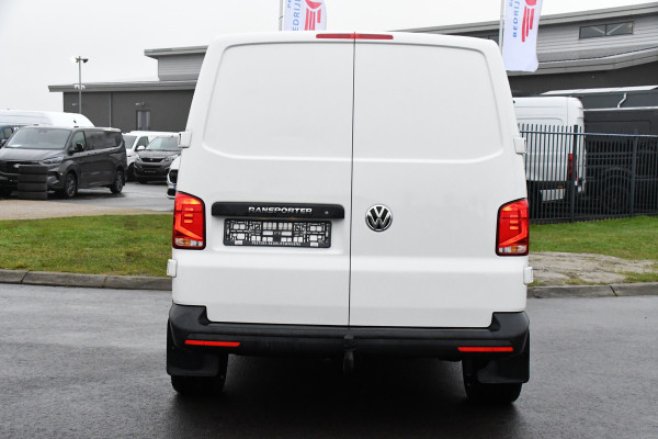 Volkswagen Transporter 2.0 TDI L2H1 30 Black & White Edition Cruise, Carplay, 2 x Schuifdeur, Sensoren, Automaat, 150PK,  LED, UNIEK!