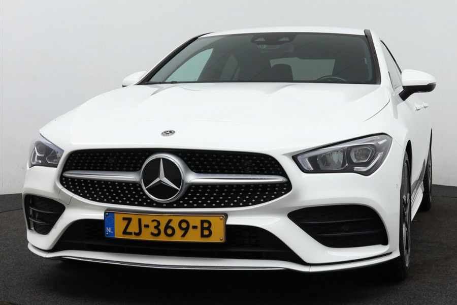 Mercedes-Benz CLA-Klasse 180 Business Solution AMG(NL auto, Dealer onderhoud, Navi Groot, StoelV, Camera, Cruis Con, Climate, Etc)