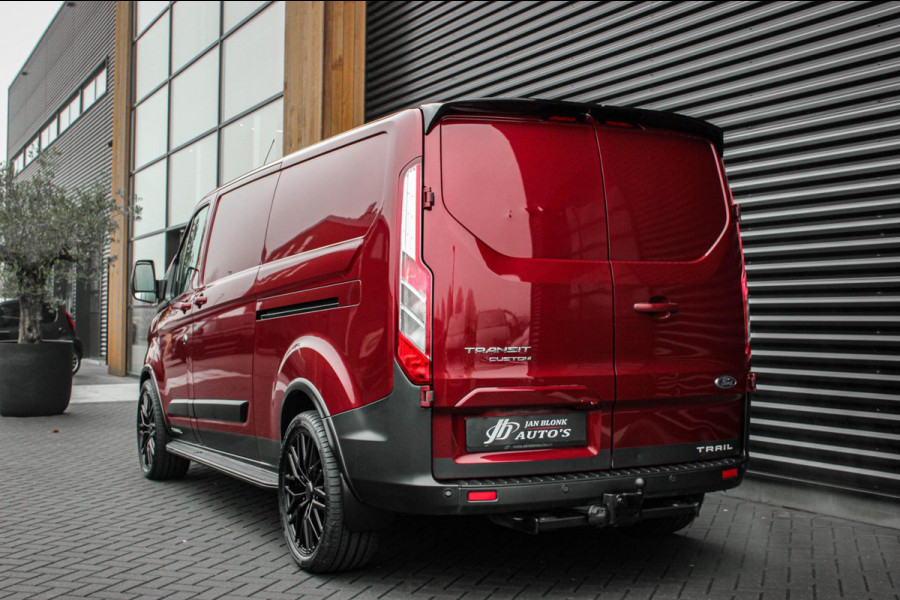 Ford Transit Custom 2.0 TDCI L2H1 TRAIL 170PK 6-BAK / NAVIGATIE / TREKHAAK / LEDEREN BEKLEDING / SPOILER / CAMERA / PDC / BPM VRIJ